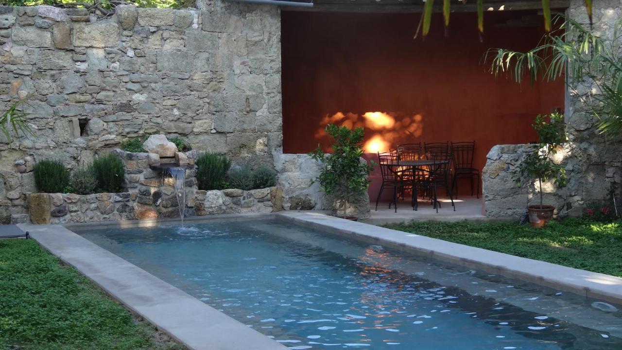 Les Remparts Bed & Breakfast Capestang Exterior photo